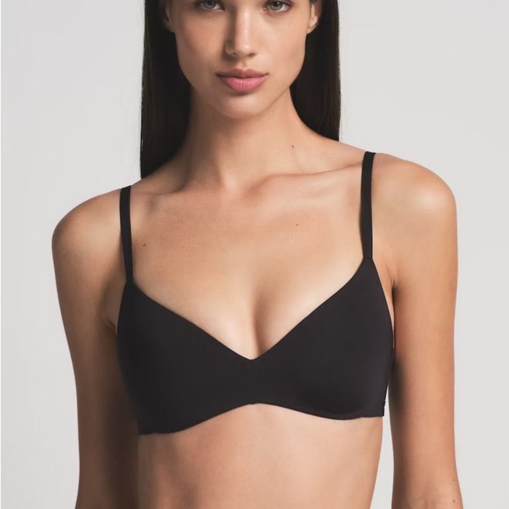 SKIMS Body Push Up Bra